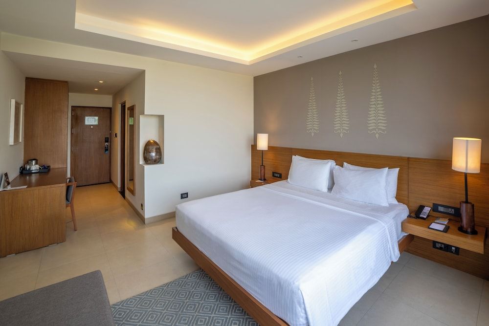 Hyatt Place Bodh Gaya Standard Room (King Bed) 2