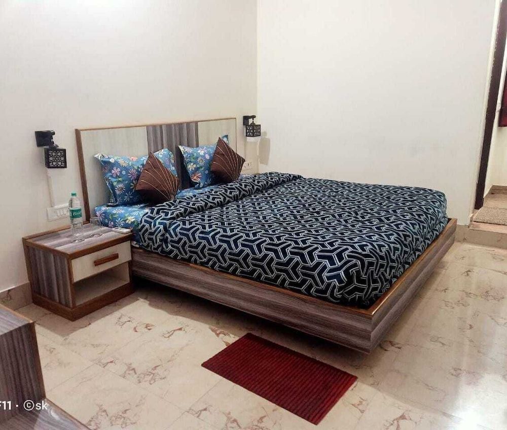 Deluxe Duplex