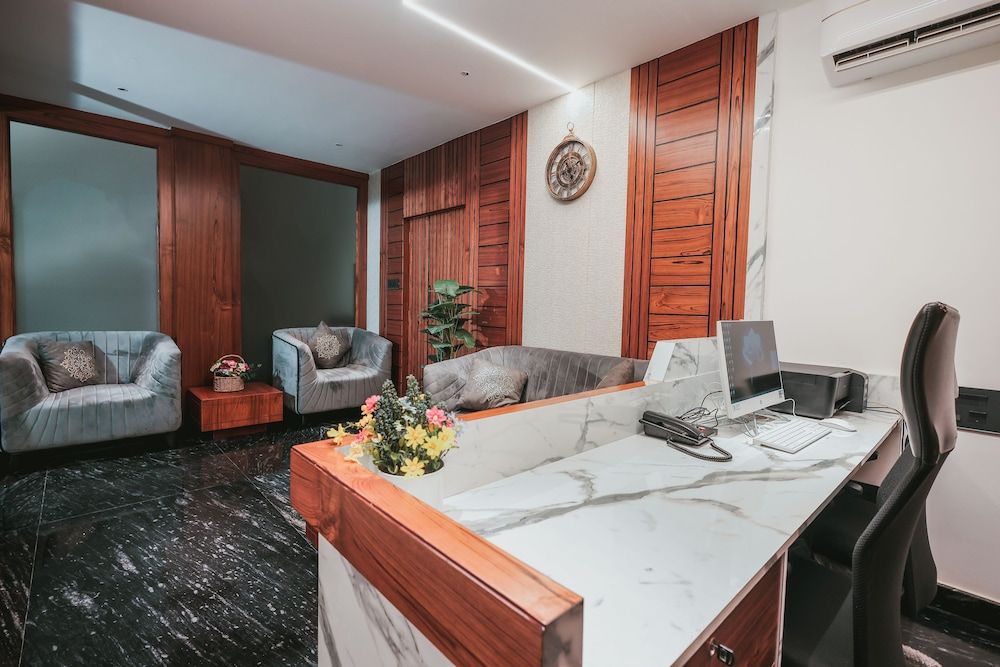 Fortview Suites