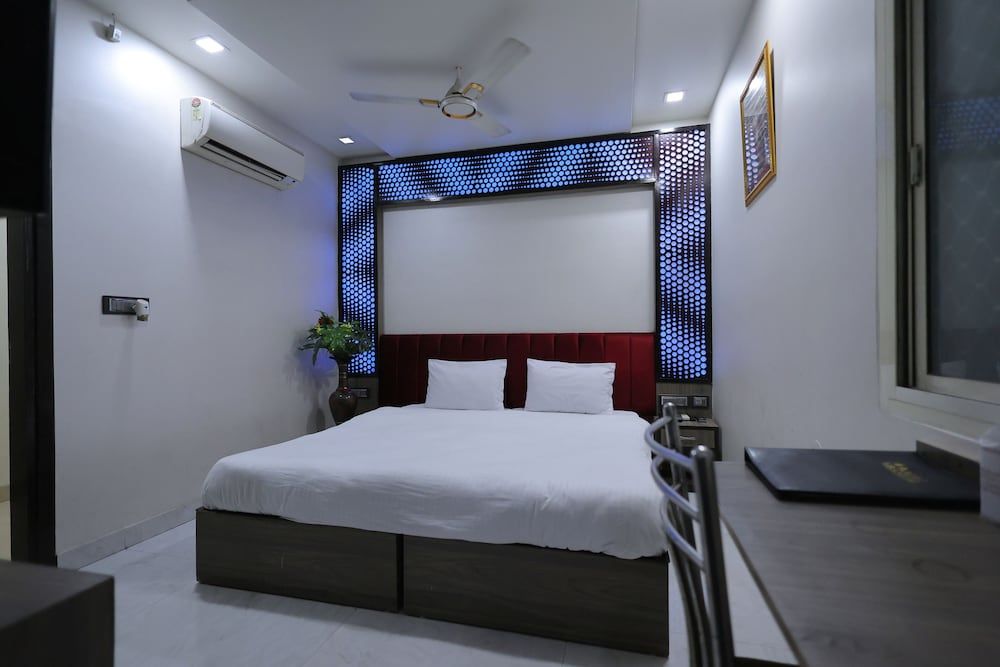 Hotel Grand Sai - Moradabad, Uttar Pradesh Standard Double Room