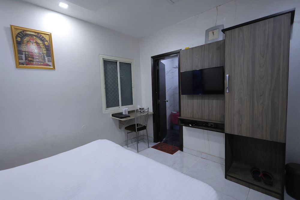 Hotel Grand Sai - Moradabad, Uttar Pradesh Standard Double Room 8