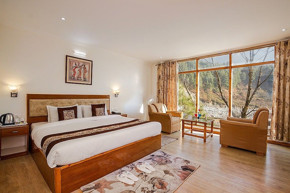 Vaayu Resorts And Spa Manali Deluxe Room