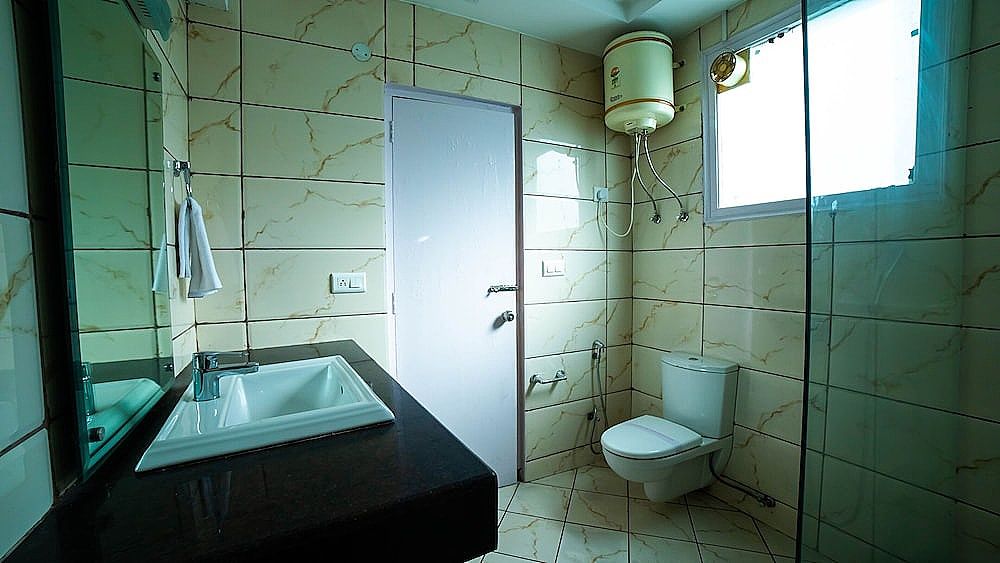 Vaayu Resorts And Spa Manali Deluxe Room 11