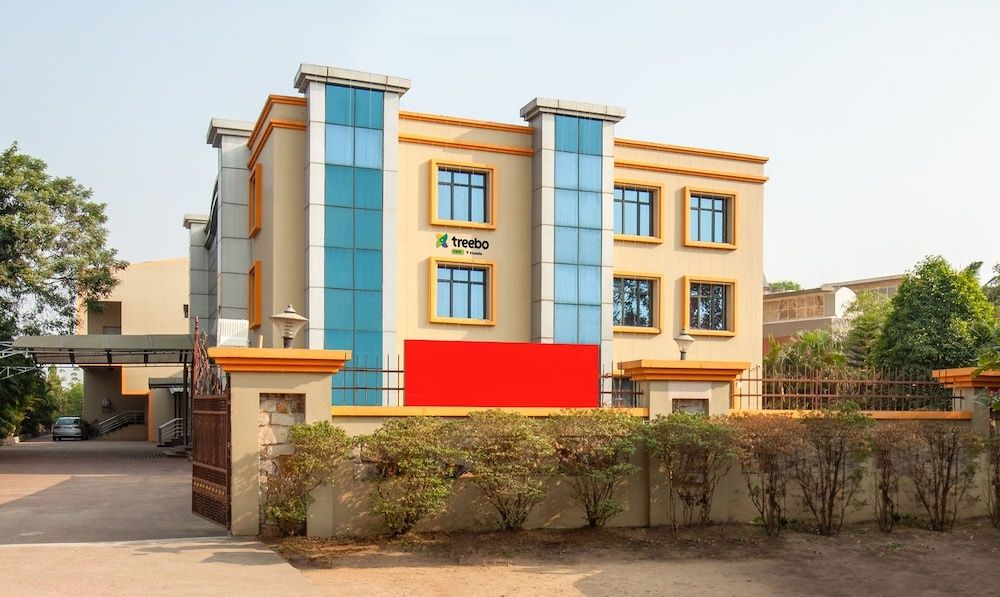 Treebo Y Hotels Elite, Khandagiri