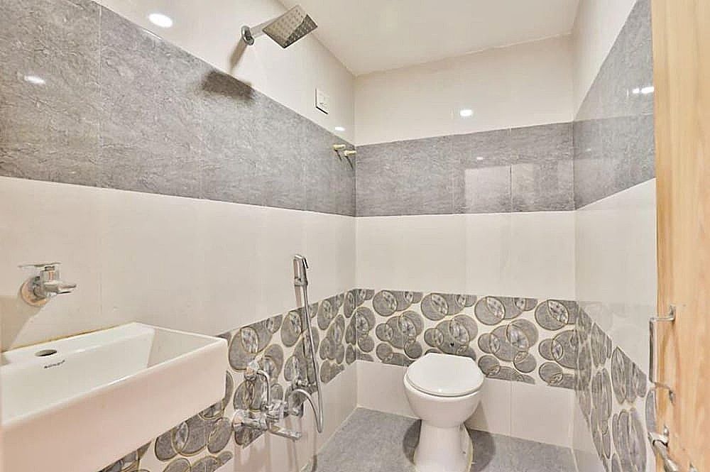 Hotel sunsarovar Deluxe Room 3