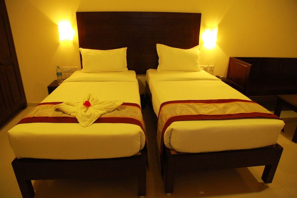 5 Falls Resort Deluxe Room 6