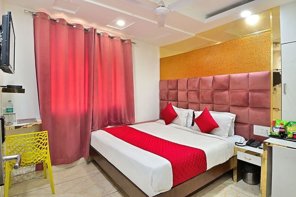 Hotel Bella Vista New Delhi-walk from New delhi railway station Deluxe Double Room 2