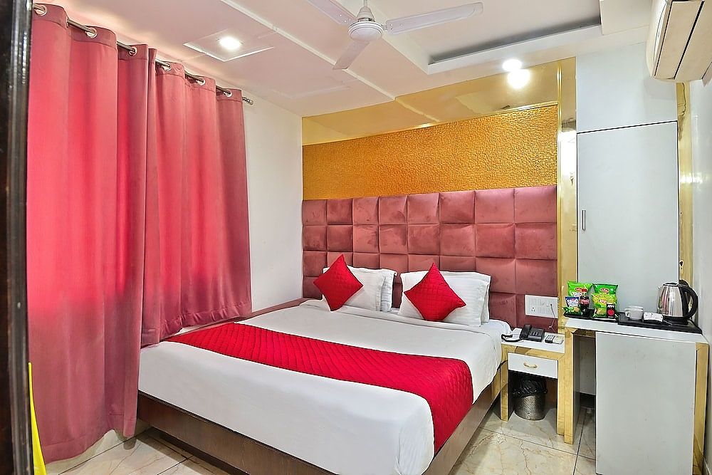 Hotel Bella Vista New Delhi-walk from New delhi railway station Deluxe Double Room