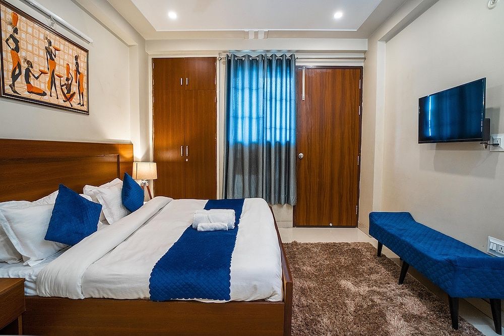 Deluxe Apartment