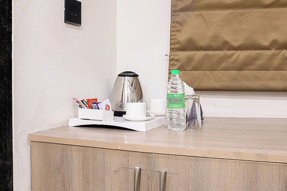 Hotel Holiday Classic Room 7