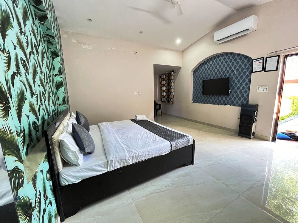 Luxury Villa