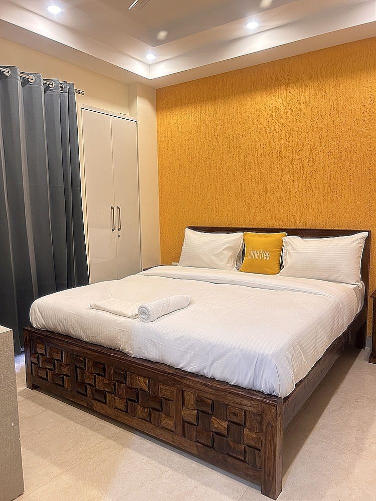 Lime Tree 1BHK Service Apartment Deluxe Double Room 5