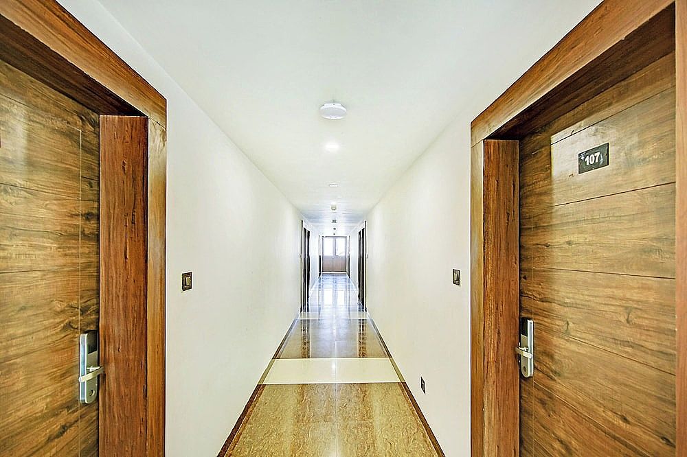 Fabhotel Wok Residency