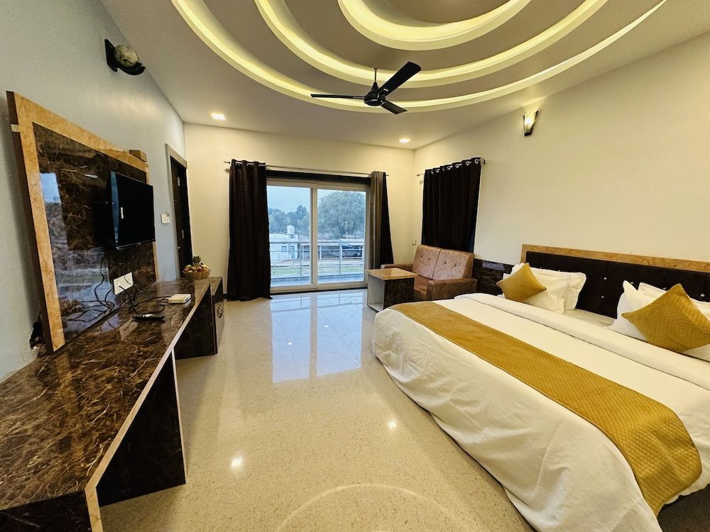 Ganahera Deluxe Room 2