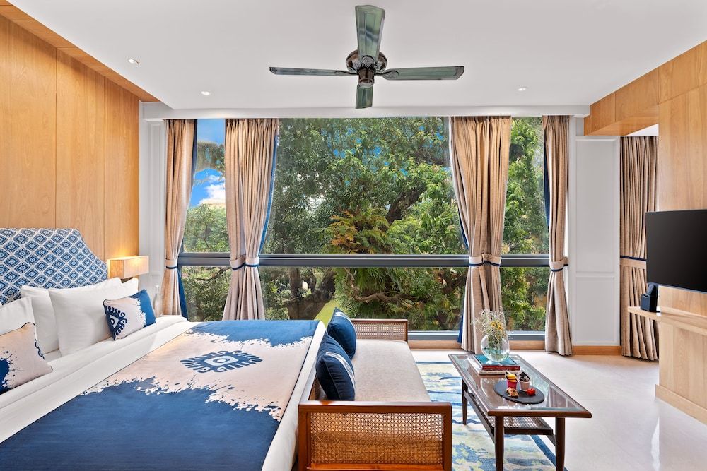 Garden View Studio Suite