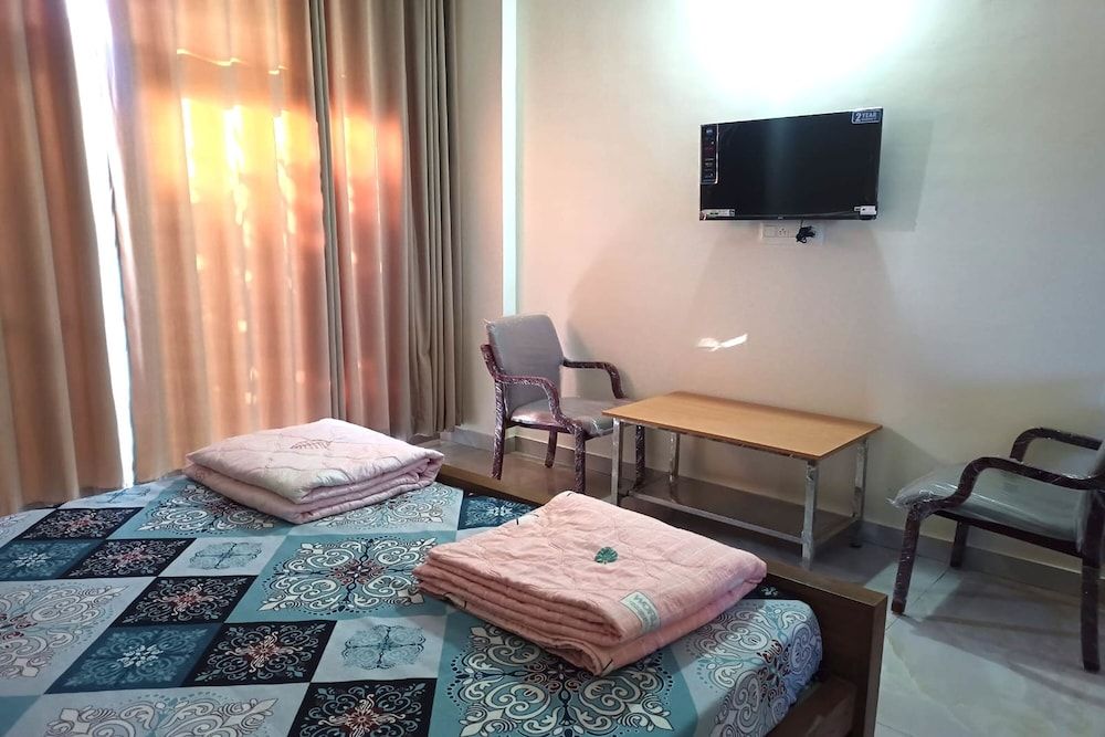 Dundi Mango mist resort Executive Room 3