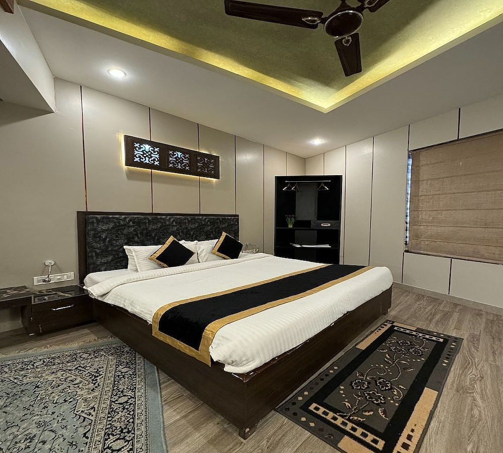 Hotel Runway Inn Premium Room 13