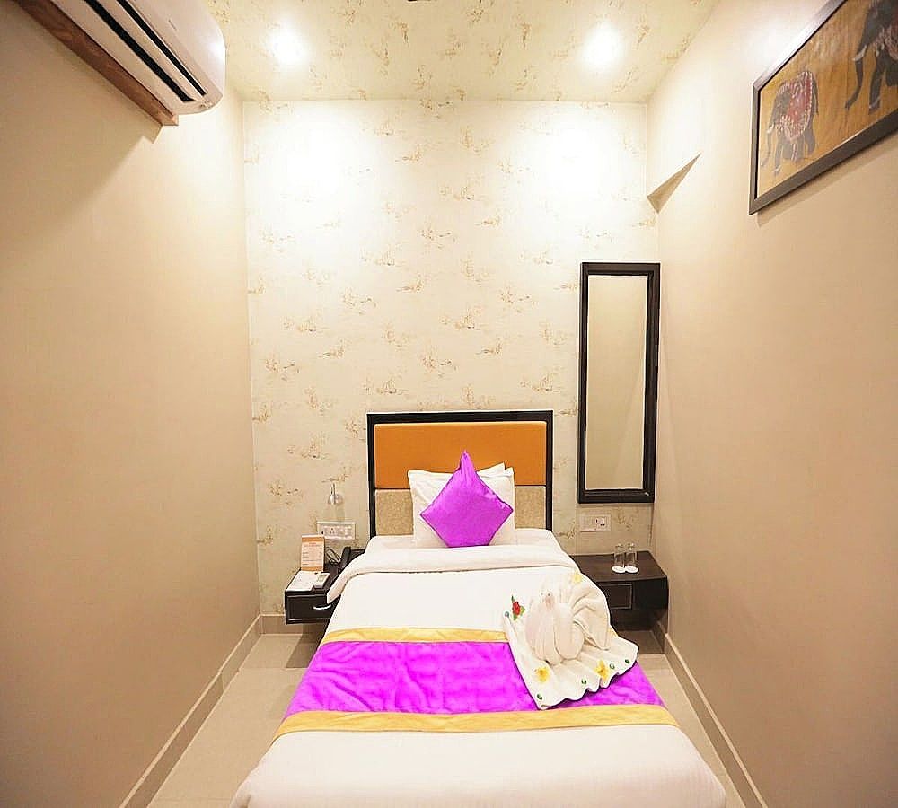 Hotel Runway Inn Premium Room 6