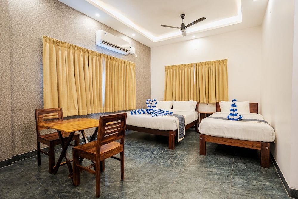 La Meadow Villa - 5 BR with Private Pool Luxury Villa 5