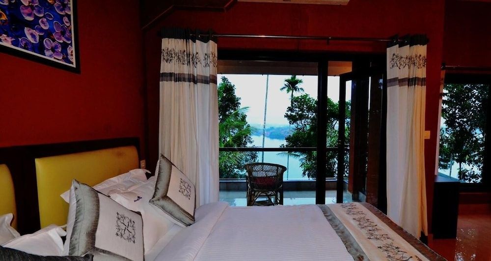 Room, 1 Bedroom, Private Pool, Garden View