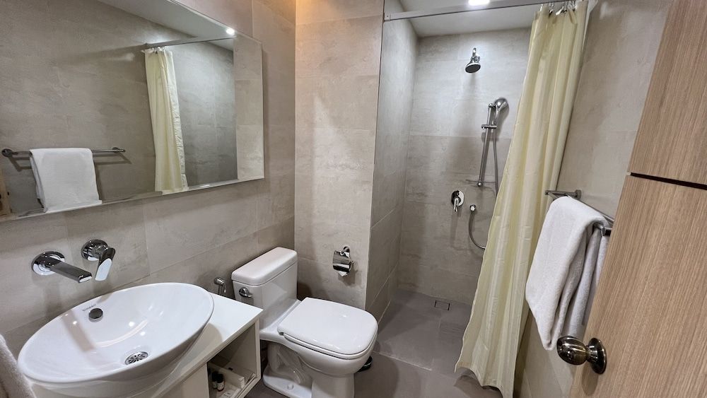 Aurora Boutique Hotel Deluxe Twin Room 6