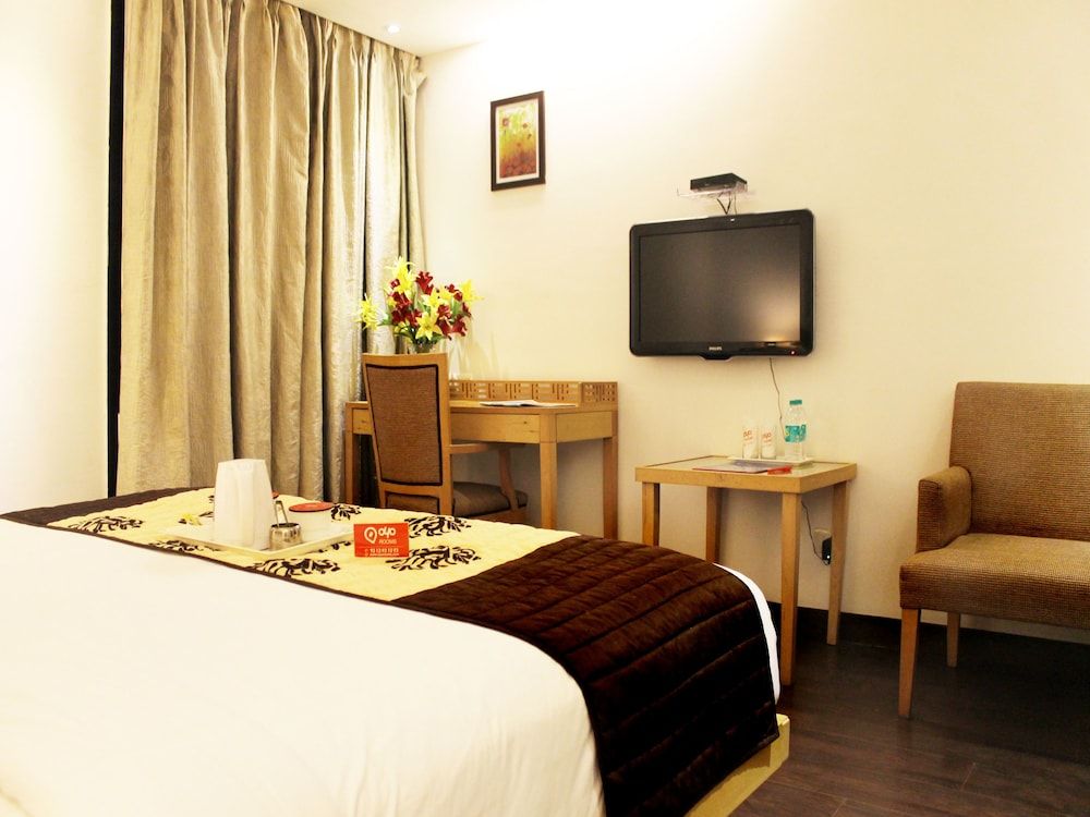 OYO 14287 101 stays Double or Twin Room 7