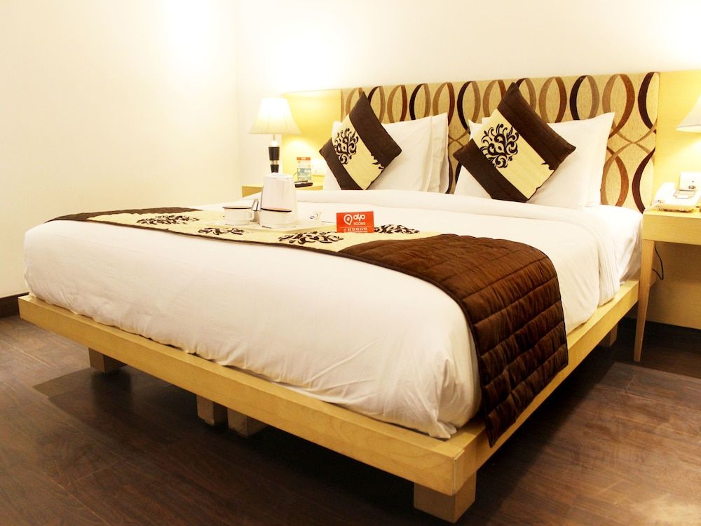 OYO 14287 101 stays Double or Twin Room 5