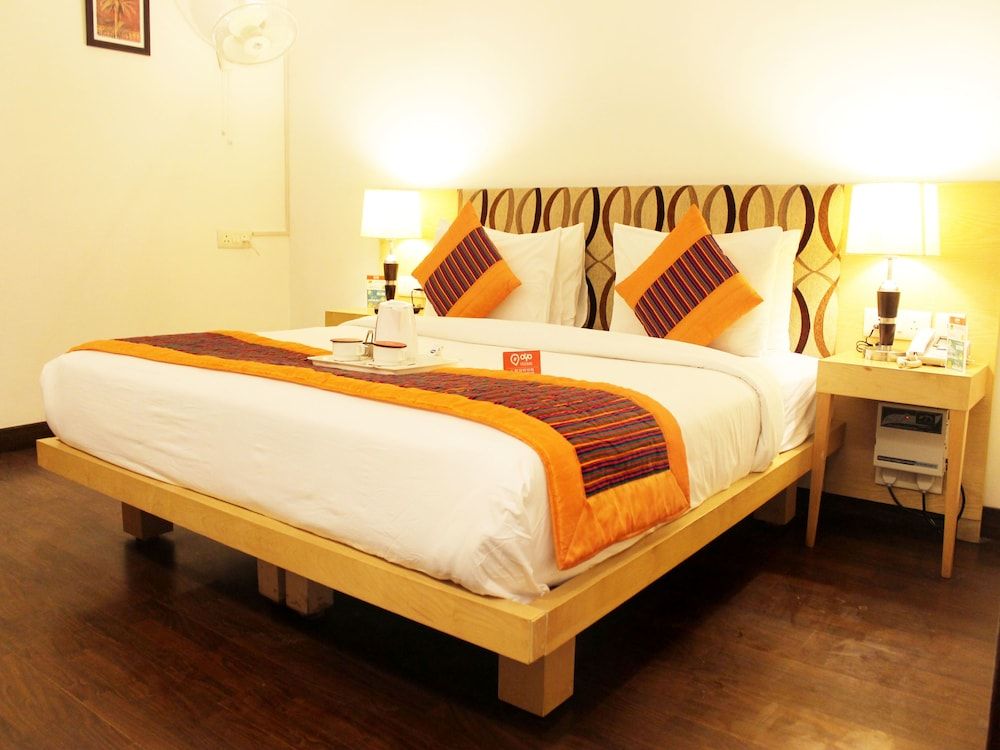 OYO 14287 101 stays Double or Twin Room 6