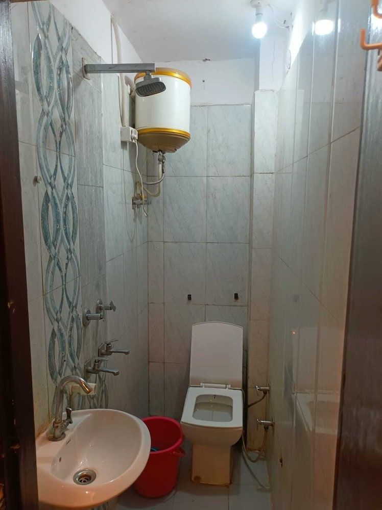 Hotel Green Arrow Nawada Standard Room 4