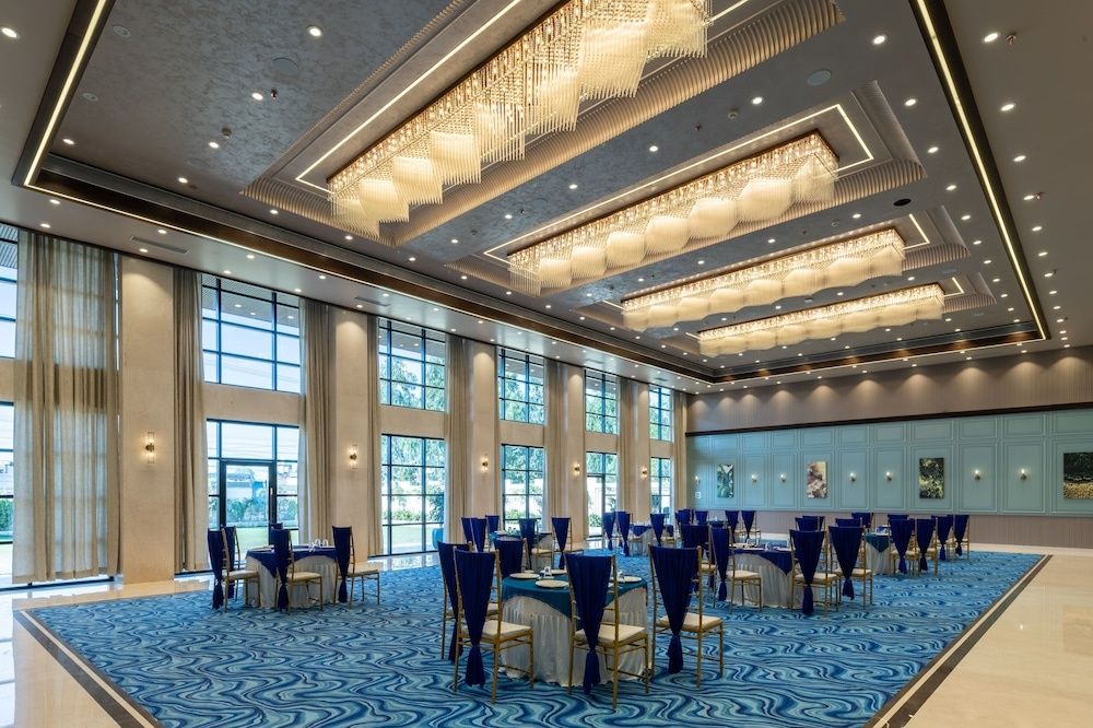 Banquet hall