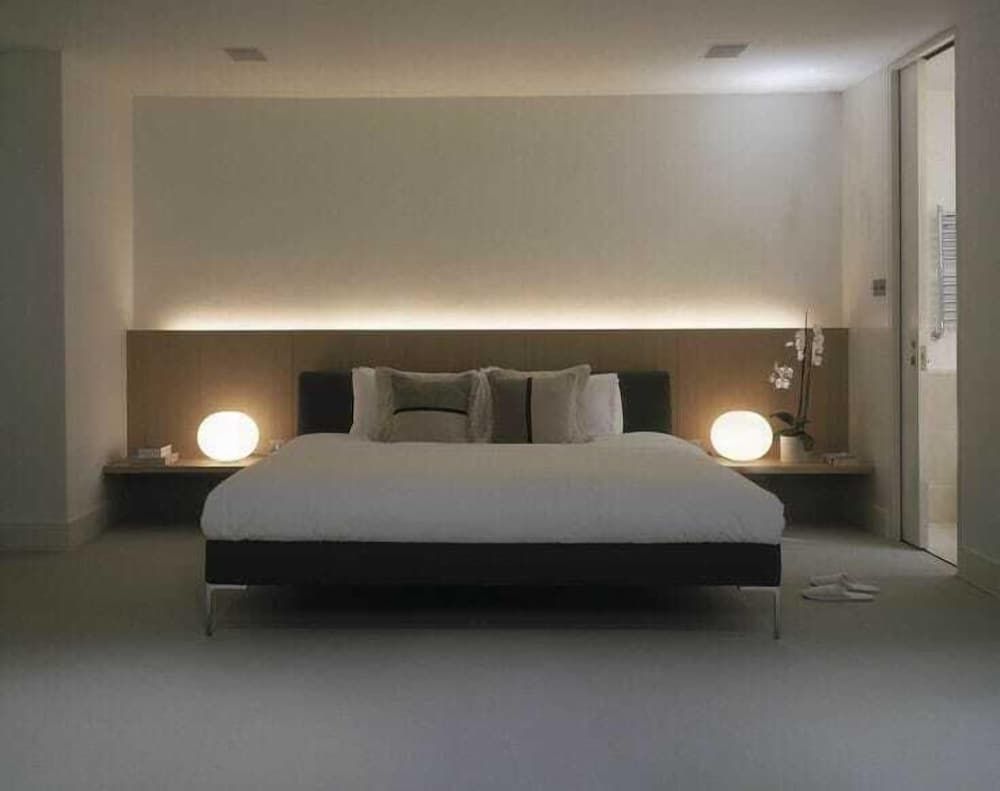 R G Bilkha Hotel And Resorts Deluxe Room 13
