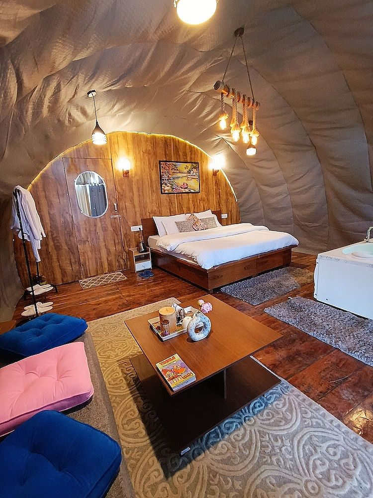 Nirvana Hamta Retreat Luxury Suite