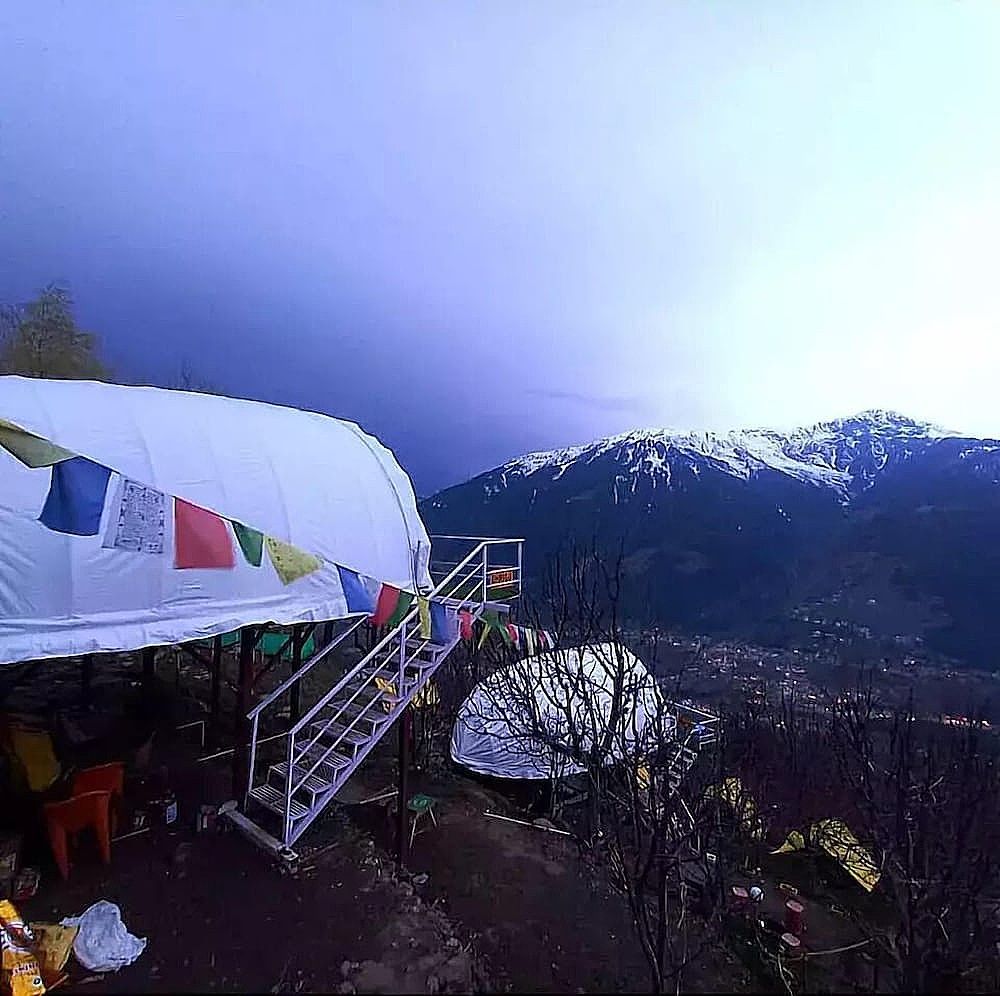 Nirvana Hamta Retreat Luxury Suite 15