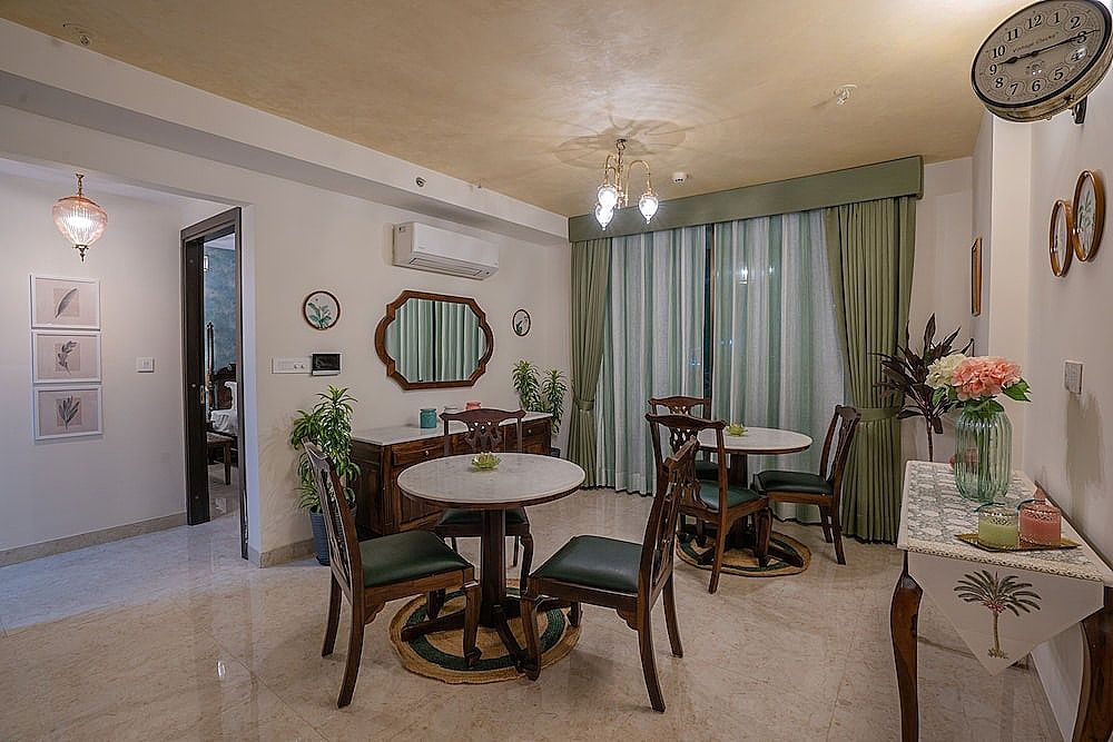 Breakfast area