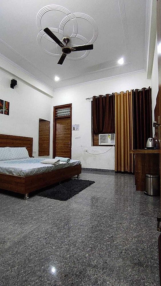 Taj Street Hostel Double Room