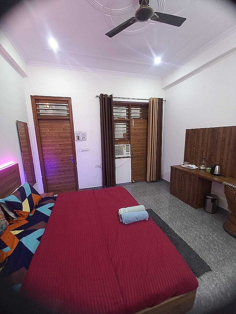 Taj Street Hostel Double Room 2