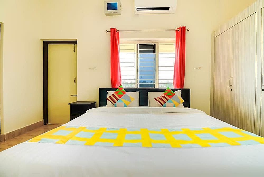Deluxe Double Room, City View