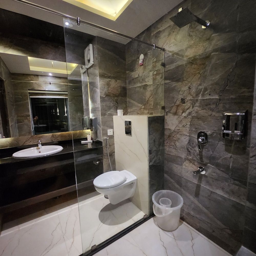 Alwar Vanyaevilas Luxury Room, 1 Double Bed, Mountain View 14