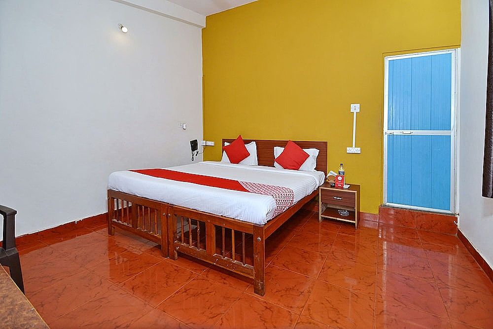 Deluxe Double or Twin Room, 1 King Bed