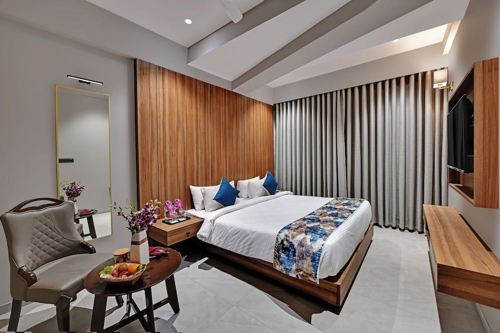 Presidential Room, Multiple Bedrooms, City View, Executive Level