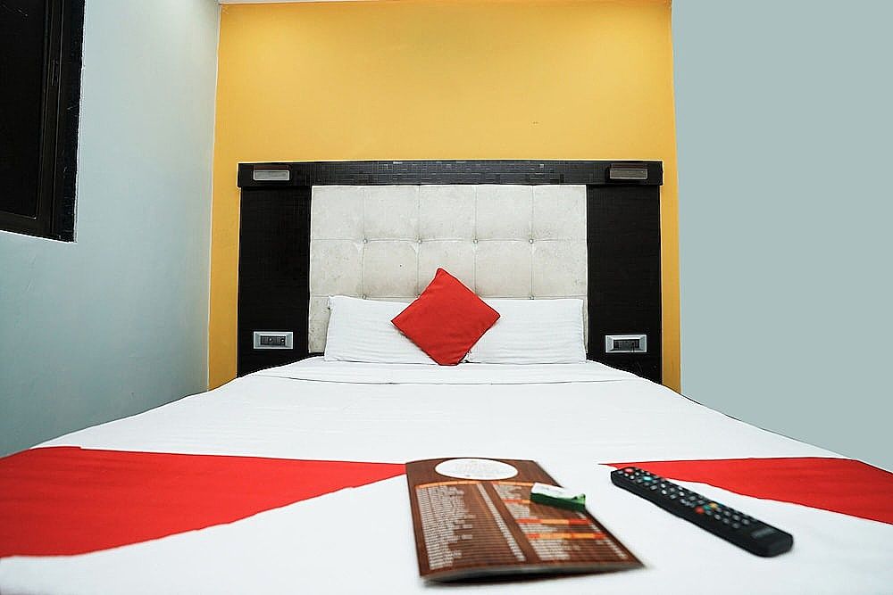 Taj Palace Standard Double Room 5