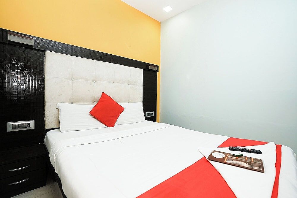 Taj Palace Standard Double Room 7