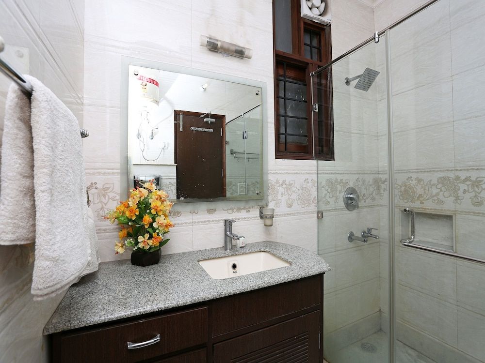 OYO 306 Hotel Staayy Inn Double or Twin Room 3