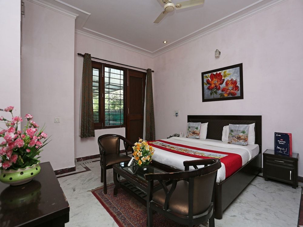 OYO 306 Hotel Staayy Inn