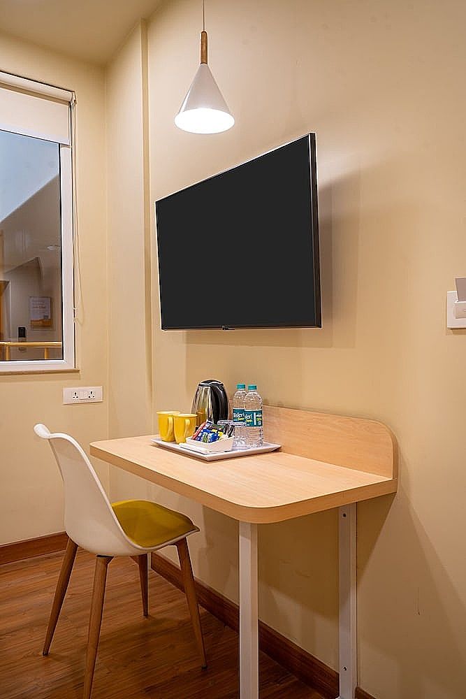 Bloom Hotel - Medicity Gurugram, Near Medanta Hospital Superior Twin Room, 2 Twin Beds 4