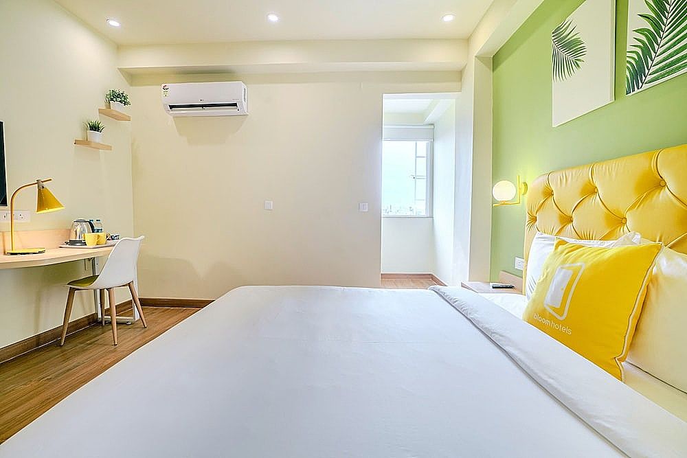 Bloom Hotel - Medicity Gurugram, Near Medanta Hospital Superior Double Room, 1 King Bed 2