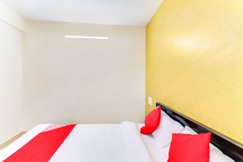 SPOT ON 49484 Jm Comfort Double or Twin Room 8