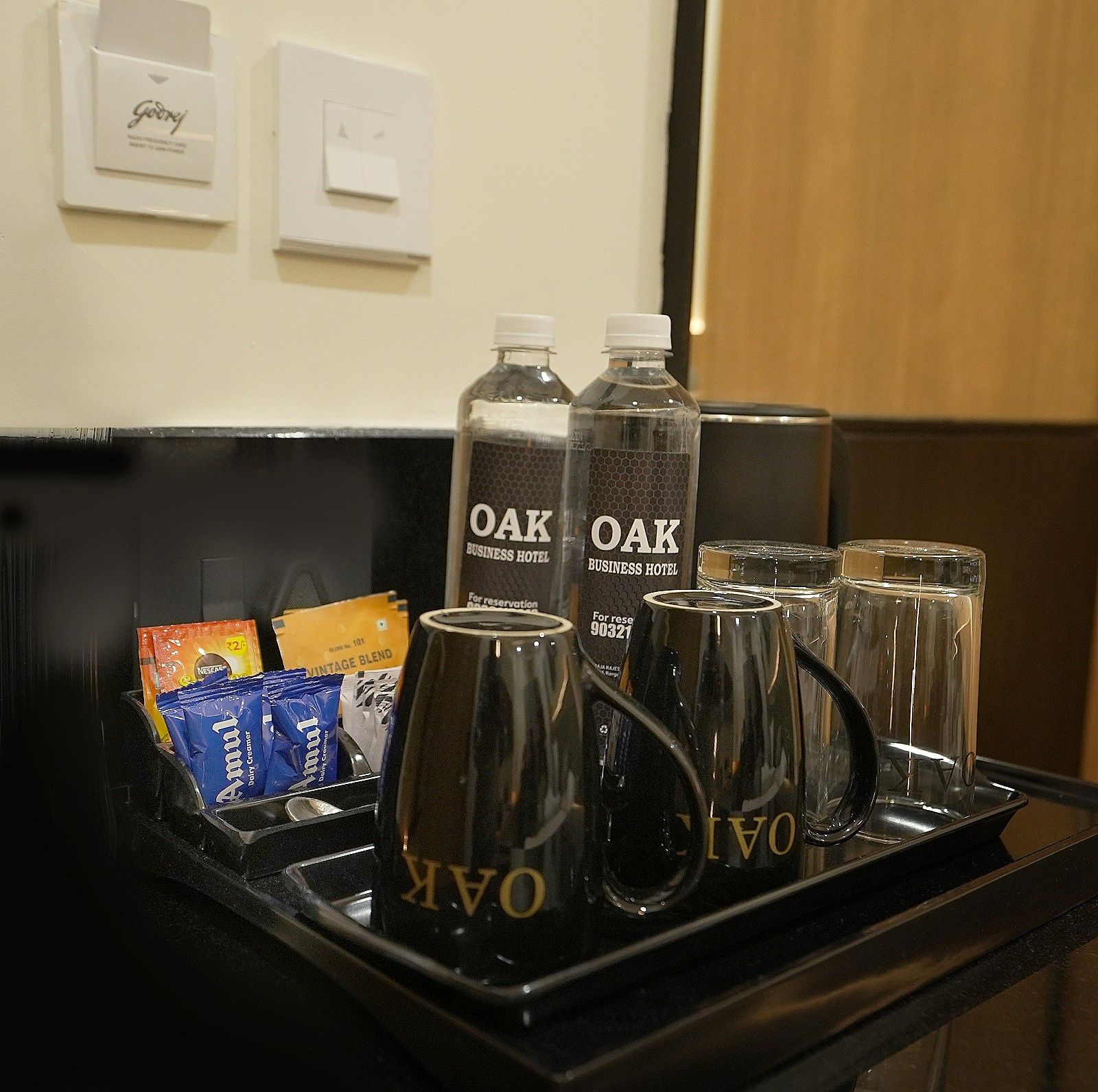 Oak Business Hotel Superior Room King 11