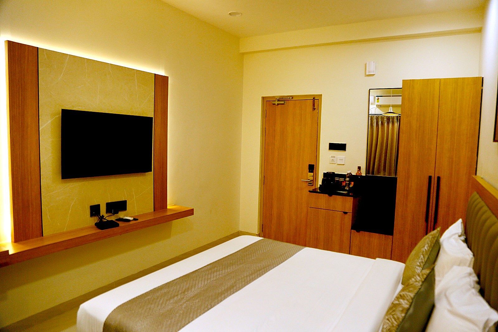 Oak Business Hotel Superior Room King 4