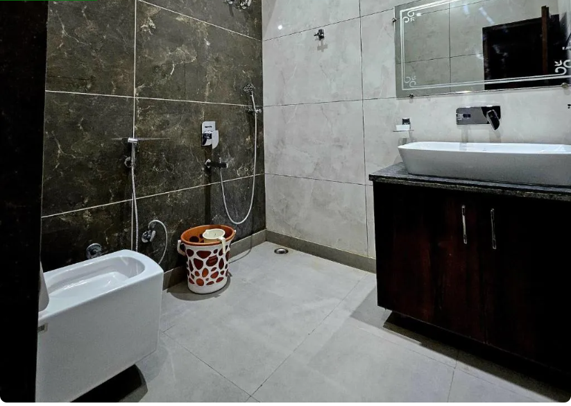 Hotel Signature Villa Super Deluxe Room 3